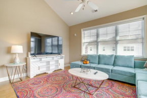Renovated Condo with Pool Less Than 2 Mi to Rehoboth Beach!